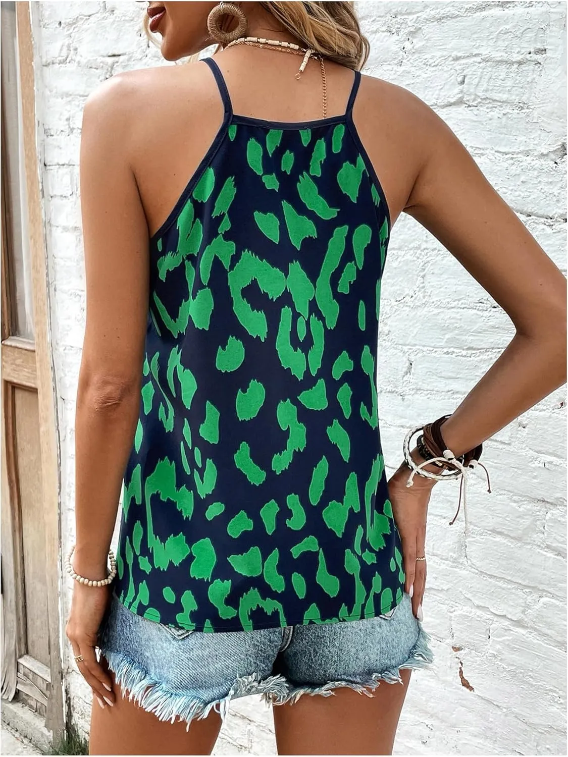 Floerns Women's Printed V Neck Colorblock Camisole Sleeveless Casual Cami Tops