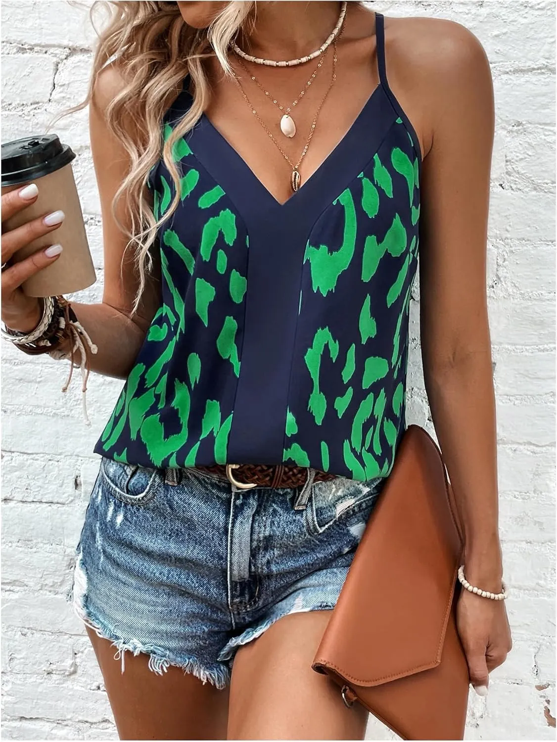 Floerns Women's Printed V Neck Colorblock Camisole Sleeveless Casual Cami Tops