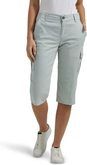Lee Women's Flex-to-go Mid-Rise 17" Cargo Skimmer Capri Pant