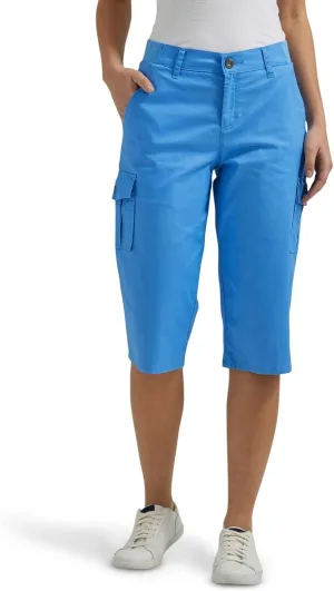 Lee Women's Flex-to-go Mid-Rise 17" Cargo Skimmer Capri Pant