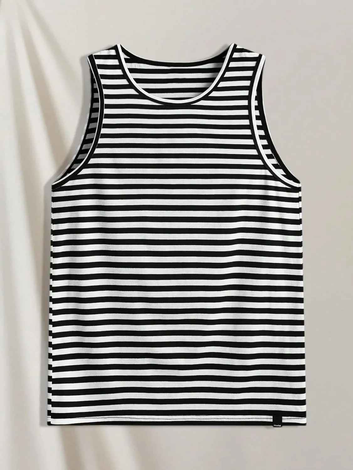 OYOANGLE Men's 3 Pack Tank Tops Crew Neck Sleeveless Athletic Shirts Summer Undershirts