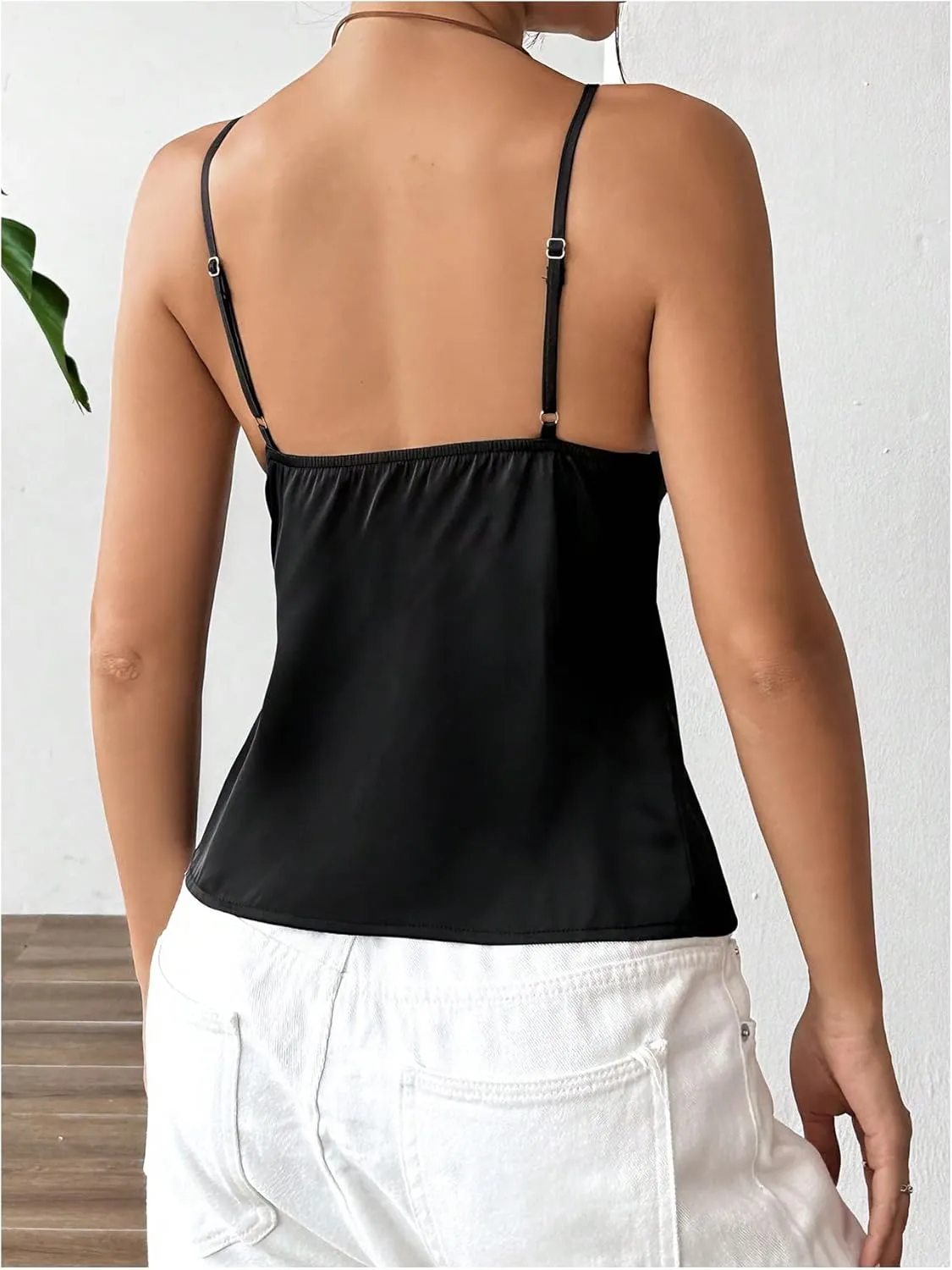 SOLY HUX Women's Cami Tops Tie Front V Neck Spaghetti Strap Summer Camisole