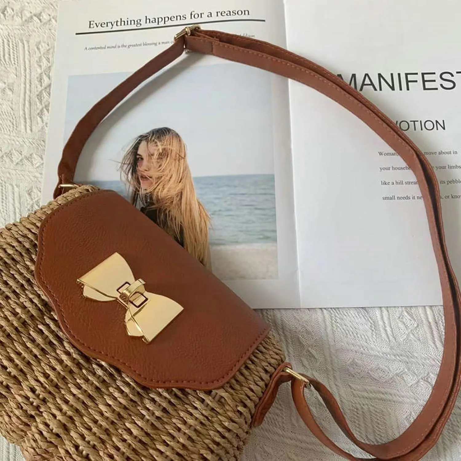 Summer Straw Purse PU Flap Bow Decoration Twist Lock Paper Rope Woven Bag Simple Beach Casual Shoulder Bag
