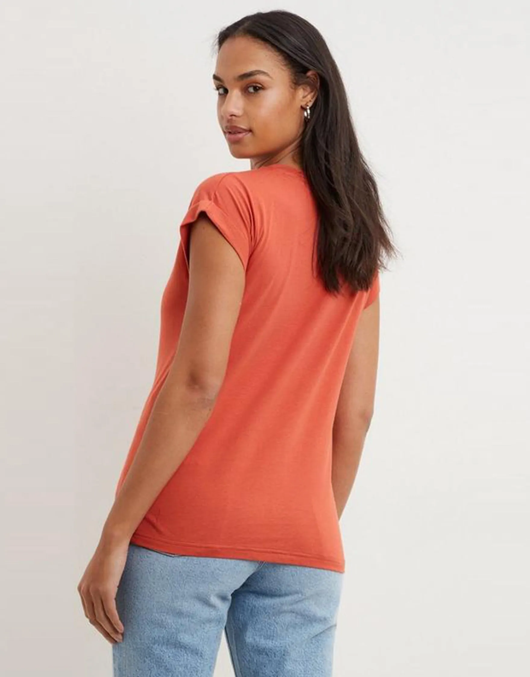 Tall Women's Crew Neck Sleeveless Shirt-Rust