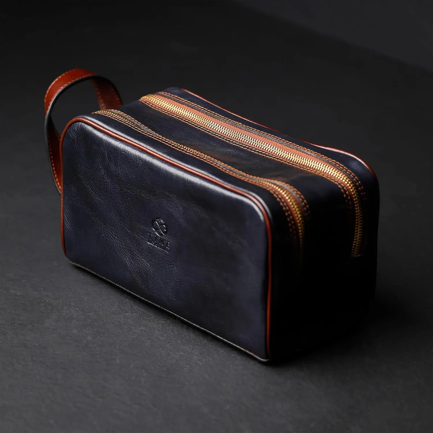 Time Resistance Leather Cosmetic Bag Toiletry Italian Classy Dopp Kit