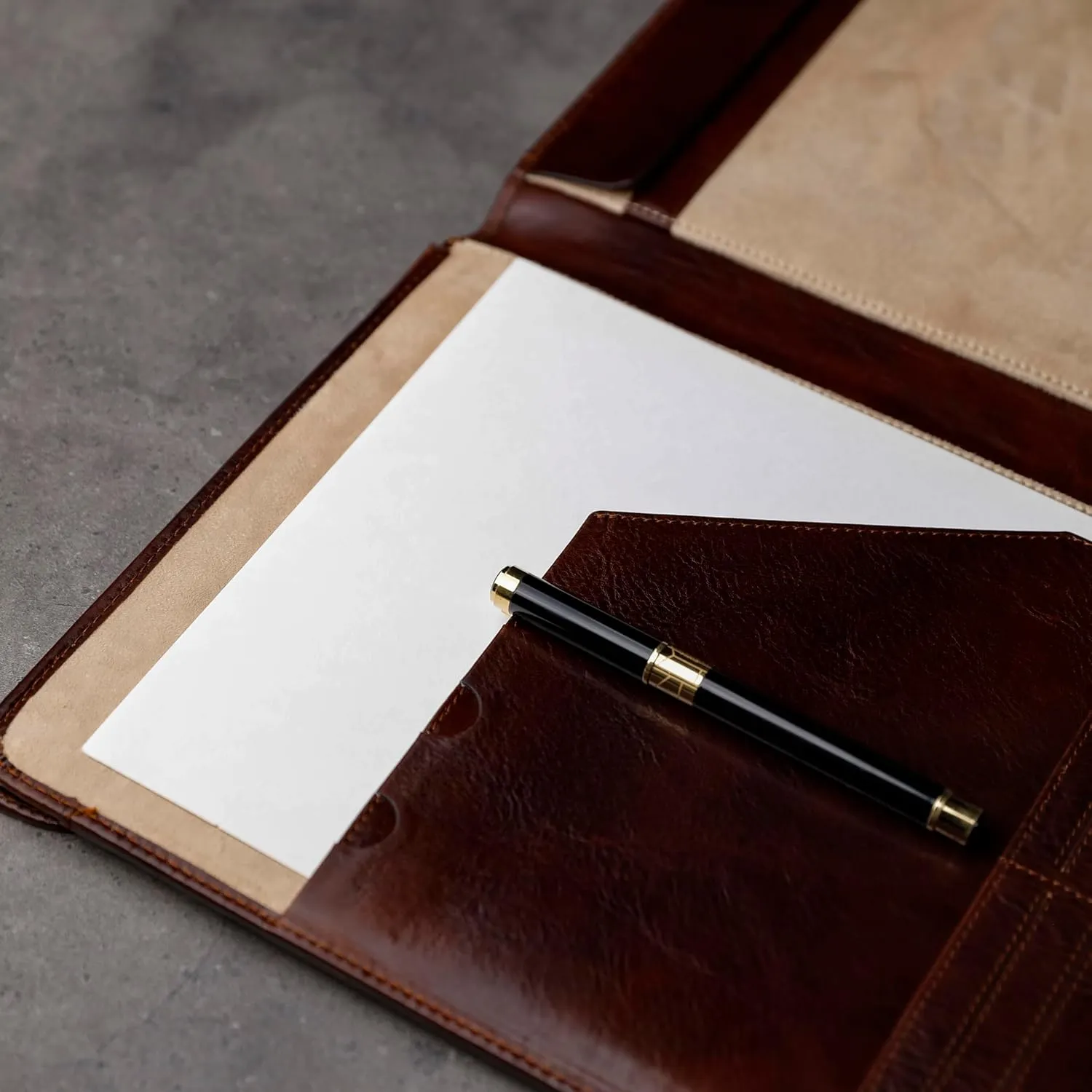 Time Resistance Leather Portolio - Full-Grain Leather Portfolio  Document Briefcase Made in Italy  Tablet size bag