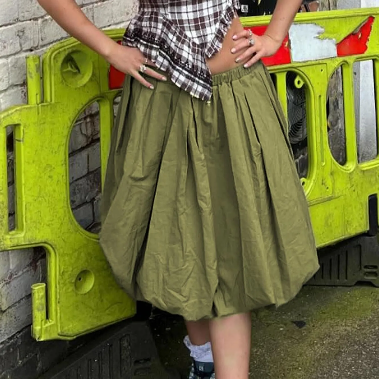 Women Bubble Summer Long Skirt A-Line Casual Solid Elastic Waist Pleated Beach Vacation Club Midi Skirt Streetwear